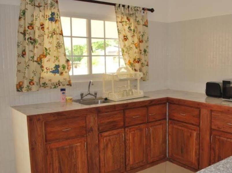 Chez Augustine Apartment Baie Lazare  Bagian luar foto